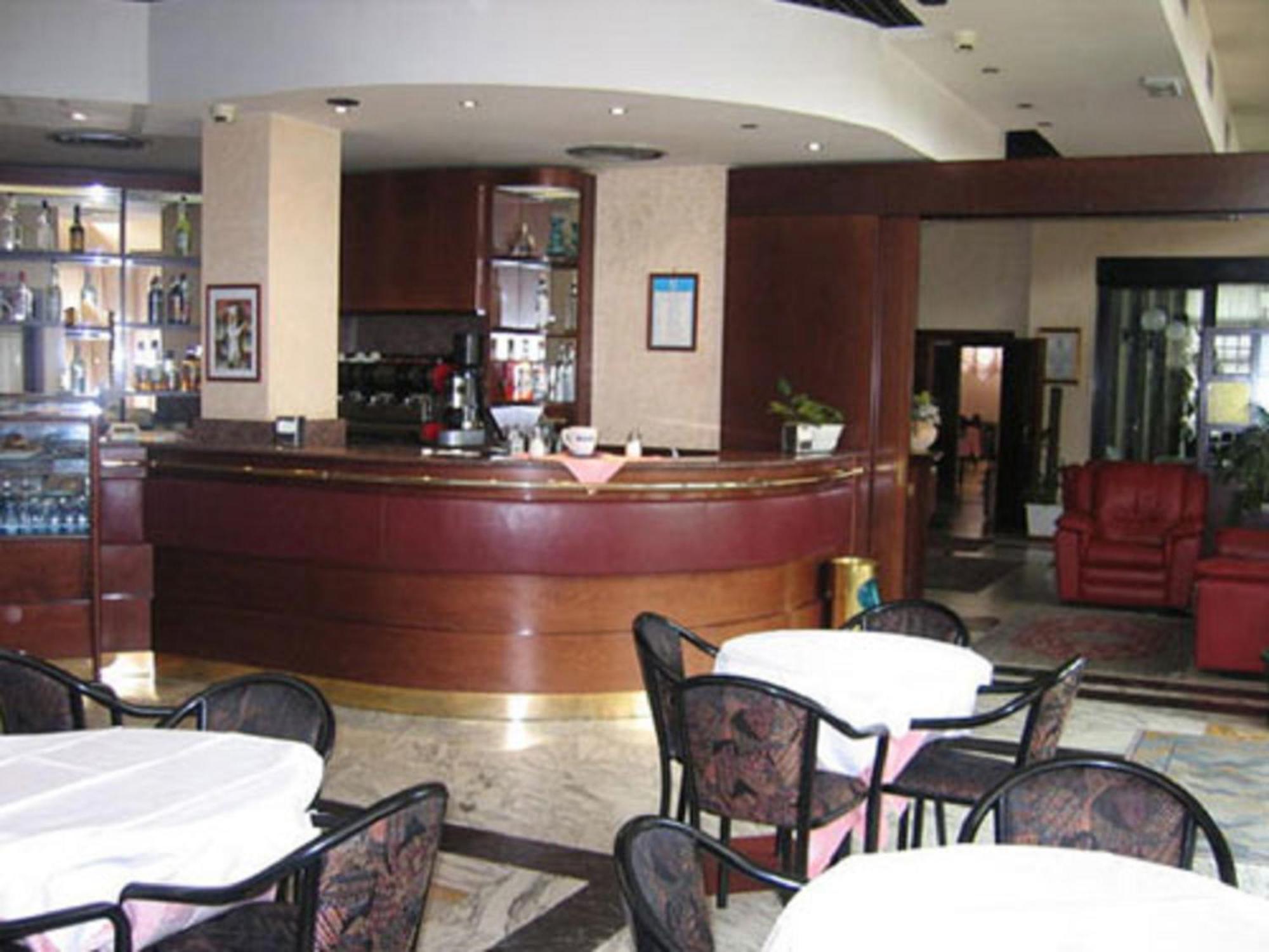 Hotel Excelsior Monticchio  Экстерьер фото